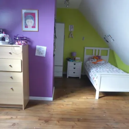 Tres Grande Maison Lumineuse Et Toute Equipee. *